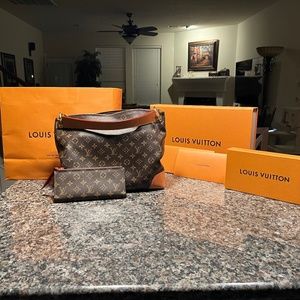 Louis Vuitton Monogram Berri PM Hobo Bag